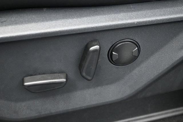 Certified 2025 Ford Expedition Platinum AWD/4WD image 12