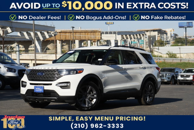 Certified 2023 Ford Explorer XLT w/ Equipment Group 202A