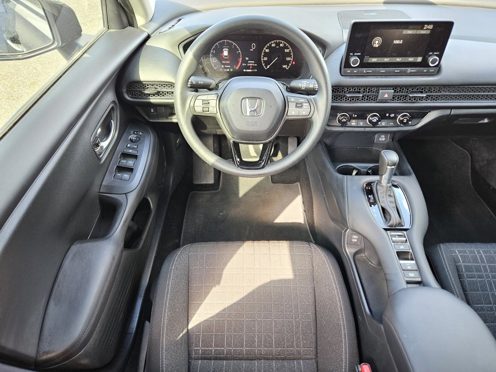 Used 2025 Honda HR-V LX image 14