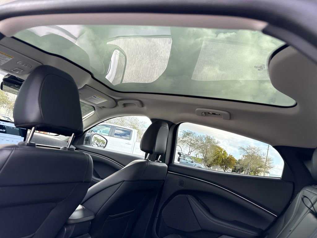 Certified 2023 Ford Mustang Mach-E Premium image 12