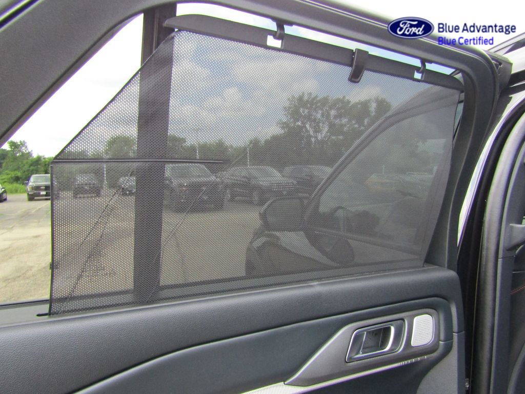 Certified 2025 Ford Explorer ST AWD/4WD image 22