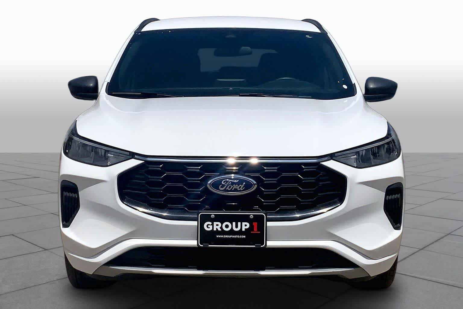Certified 2023 Ford Escape ST-Line FWD image 4