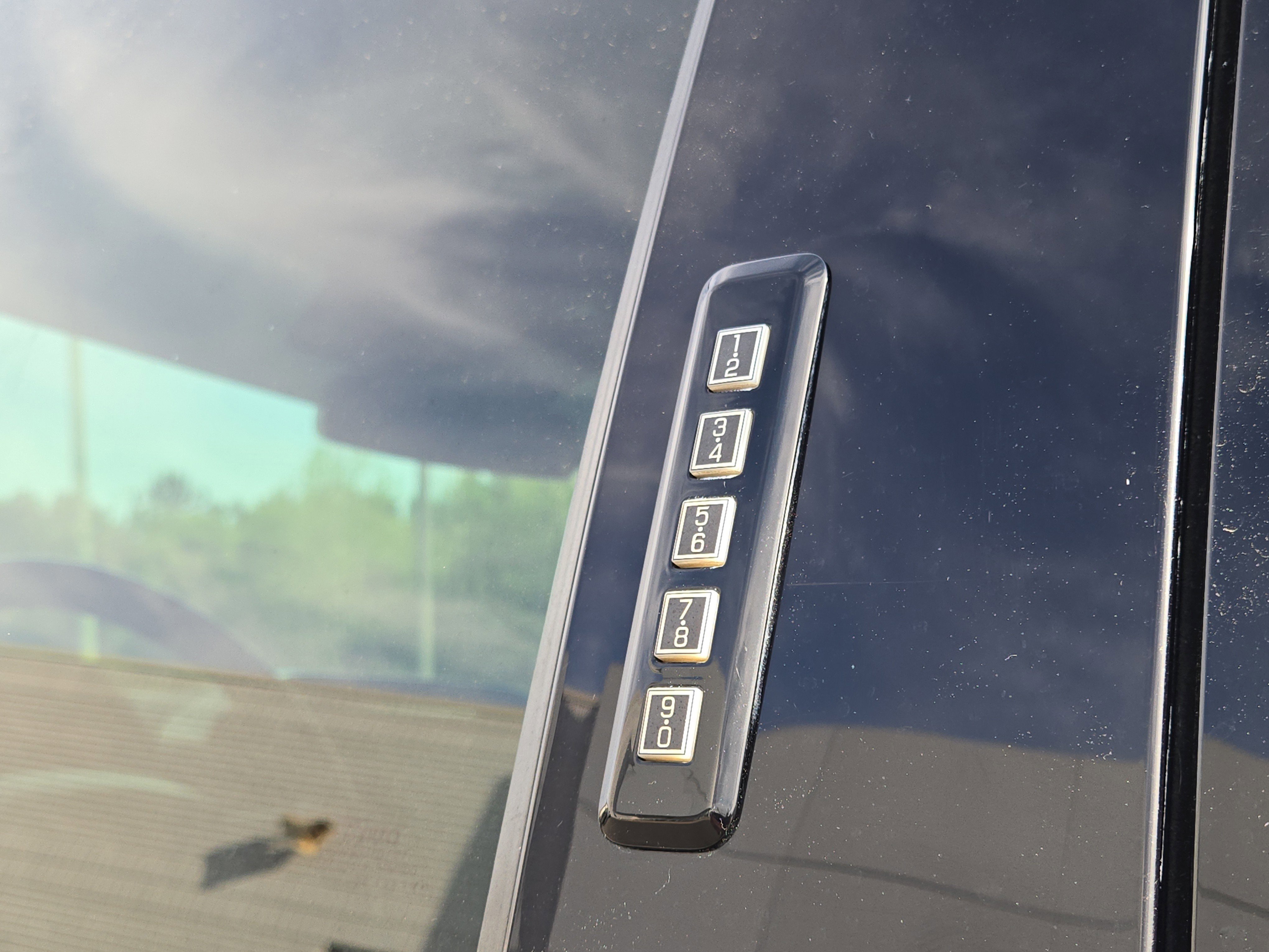 Certified 2023 Ford F150 Platinum w/ Equipment Group 701A High image 14