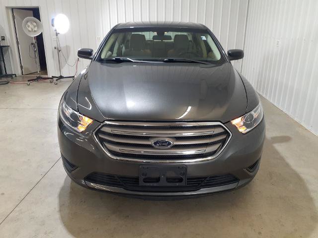 Certified 2019 Ford Taurus SE FWD image 18