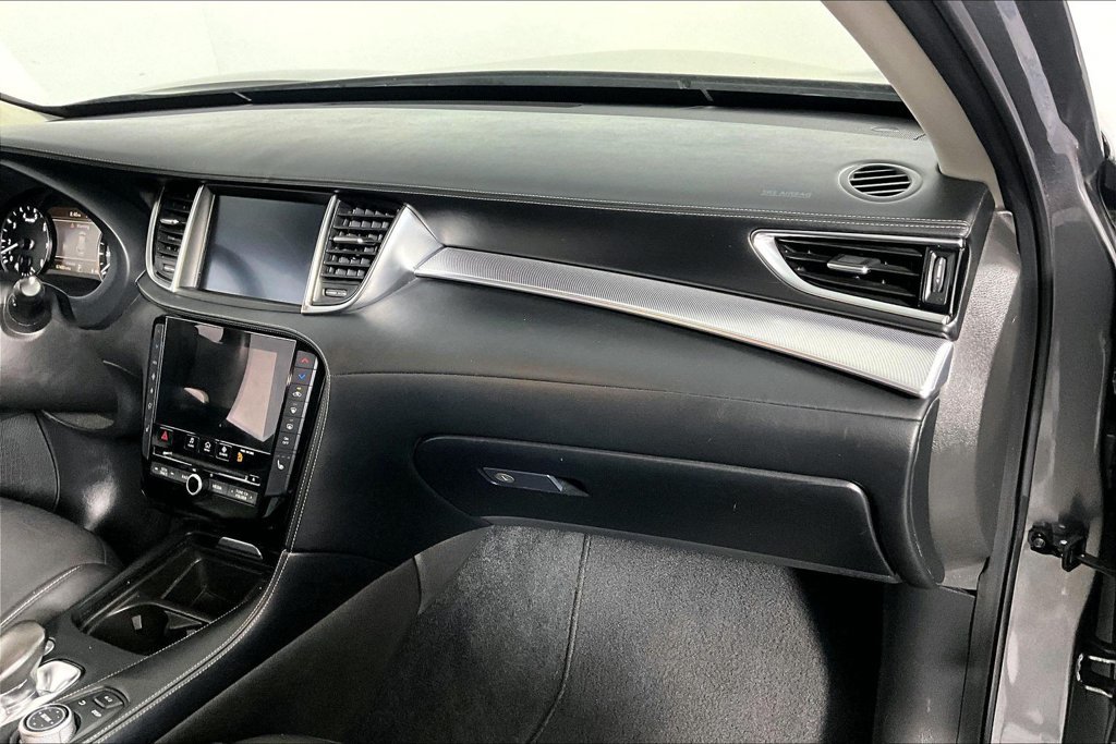 Used 2021 INFINITI QX50 Luxe FWD image 16