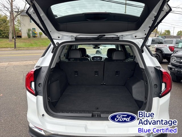 Used 2023 GMC Terrain SLT image 37