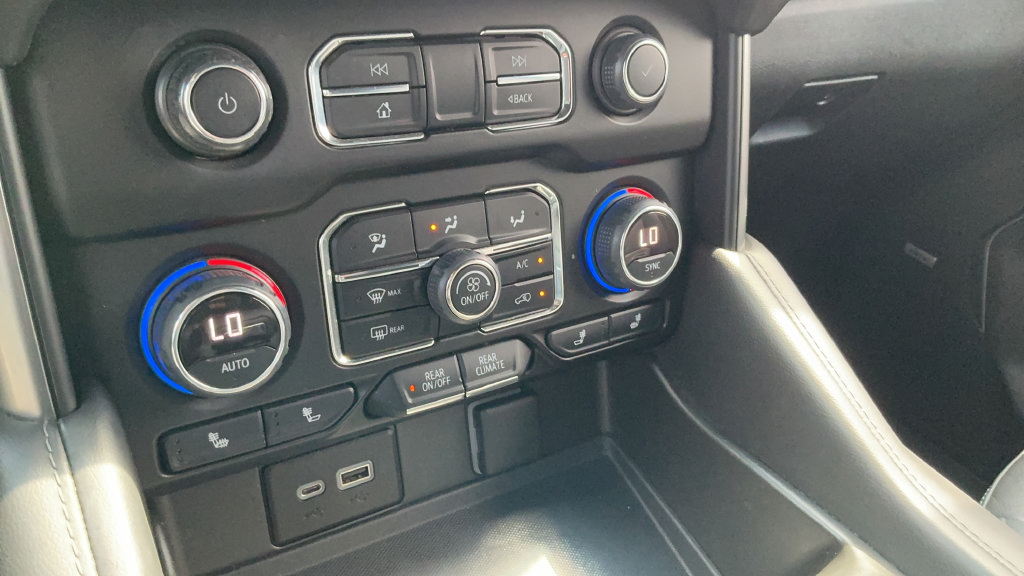Used 2022 Chevrolet Tahoe LT RWD image 16