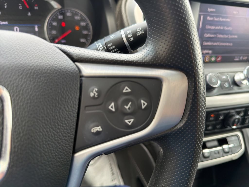 Used 2023 GMC Acadia SLE FWD image 41