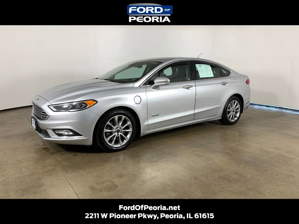 Certified 2017 Ford Fusion Energi SE FWD image 1