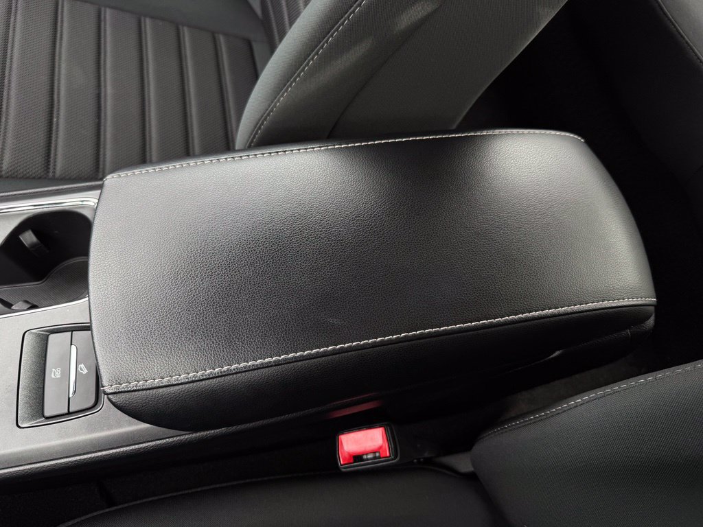 Certified 2020 Ford Fusion SE FWD image 23
