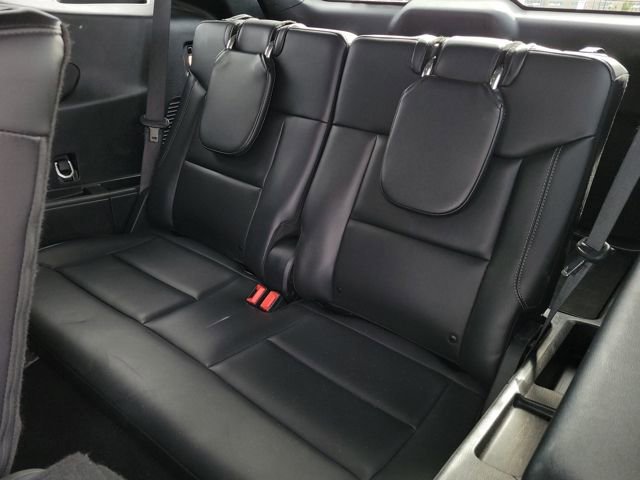 Certified 2024 Ford Explorer XLT w/ Equipment Group 202A image 10