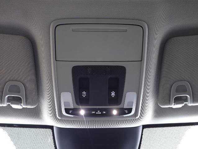 Used 2024 Honda Pilot Touring image 19