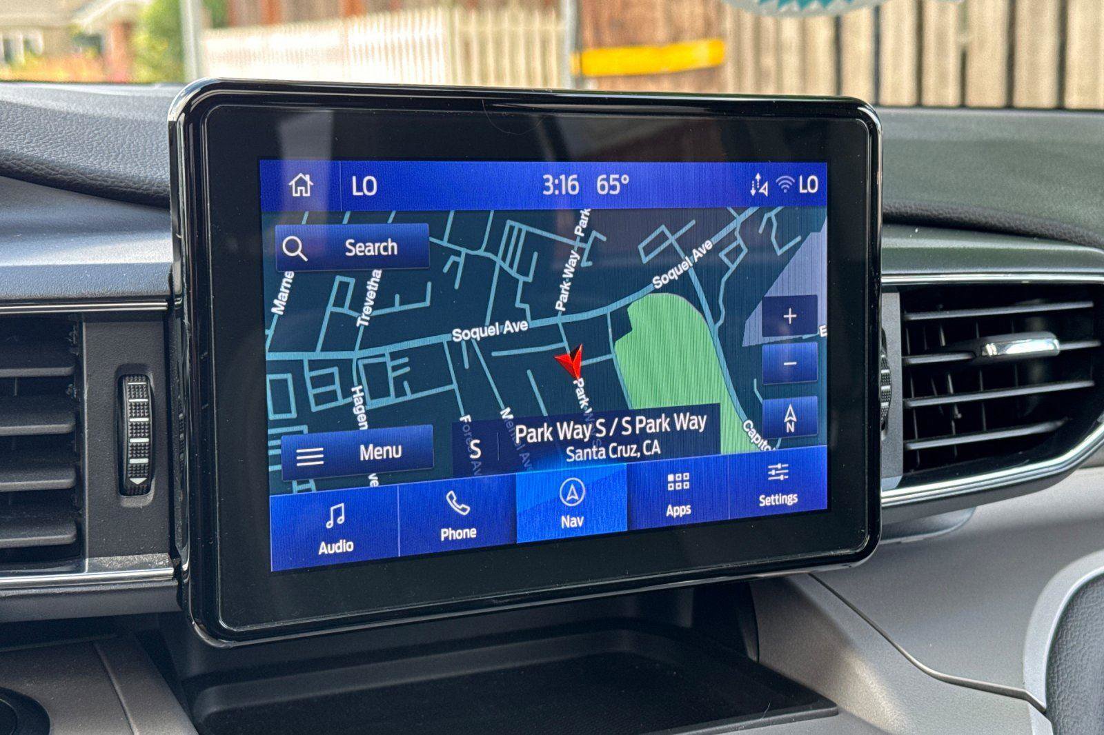 Certified 2023 Ford Explorer XLT w/ Equipment Group 202A image 15