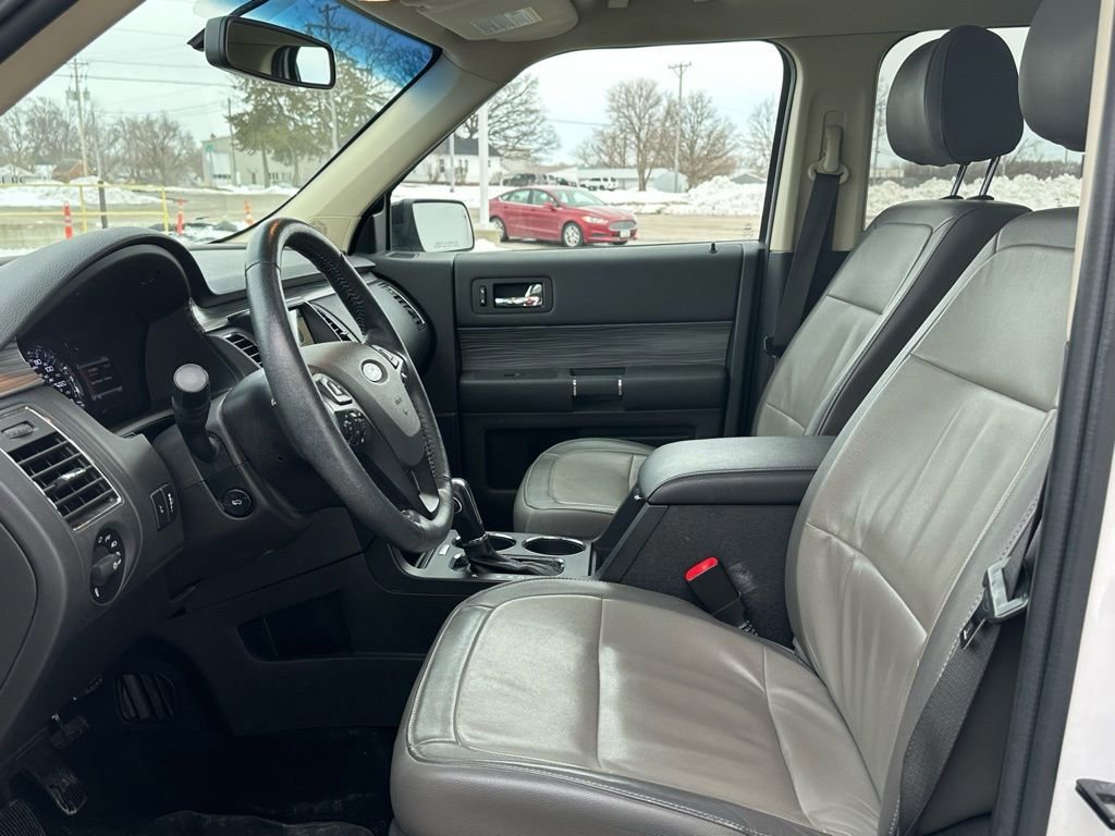 Certified 2019 Ford Flex SEL w/ Equipment Group 202A image 12