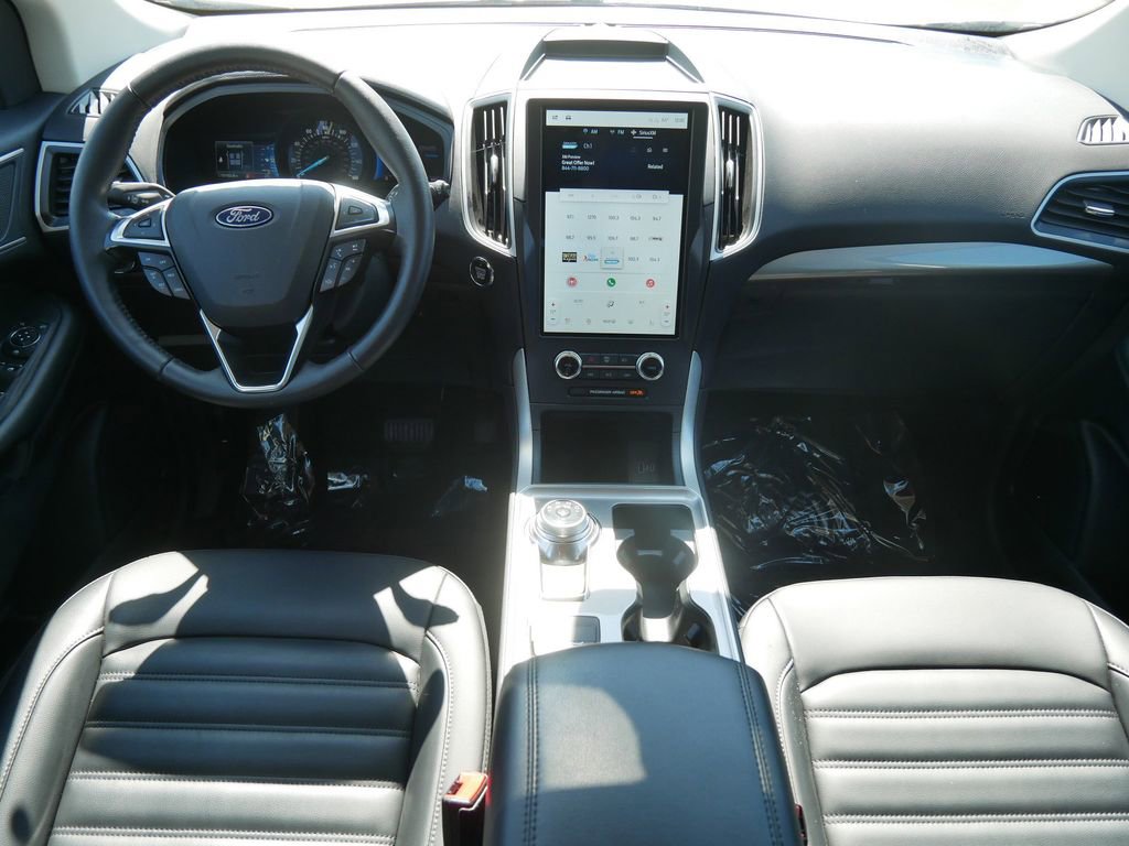 Certified 2024 Ford Edge SEL w/ Convenience Package AWD/4WD image 15