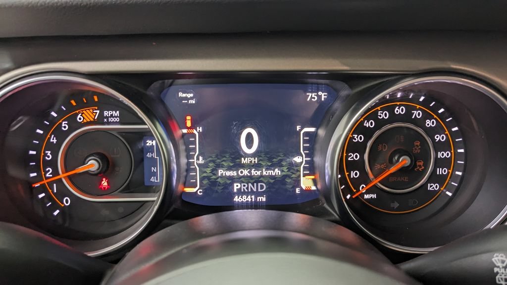 Used 2021 Jeep Wrangler Sport AWD/4WD image 22