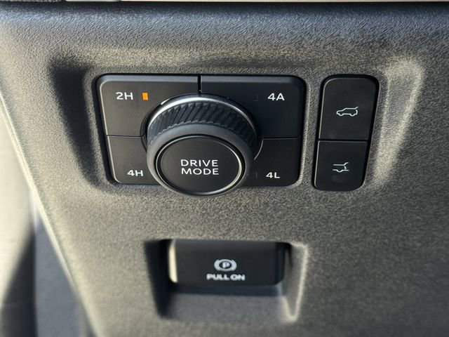 Certified 2025 Ford Expedition Active image 25