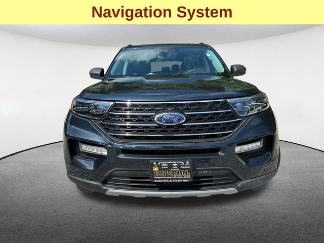 Certified 2022 Ford Explorer XLT w/ Equipment Group 202A AWD/4WD image 4