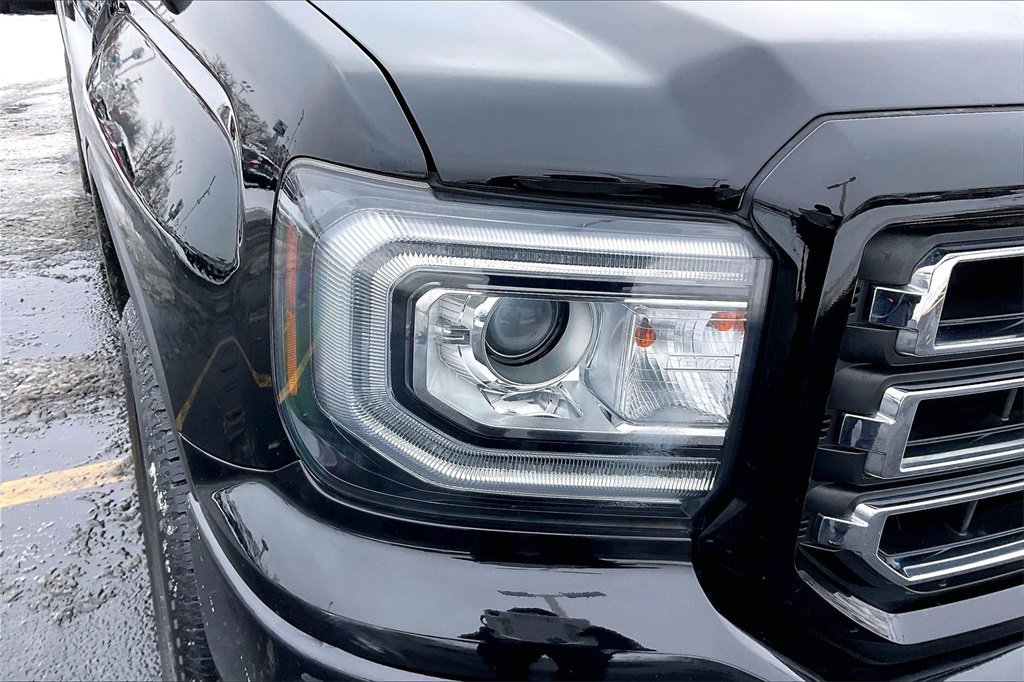 Used 2018 GMC Sierra 1500 SLE w/ SLE Value Package image 26