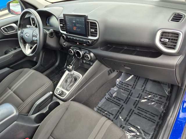 Used 2025 Hyundai Venue SEL FWD image 27