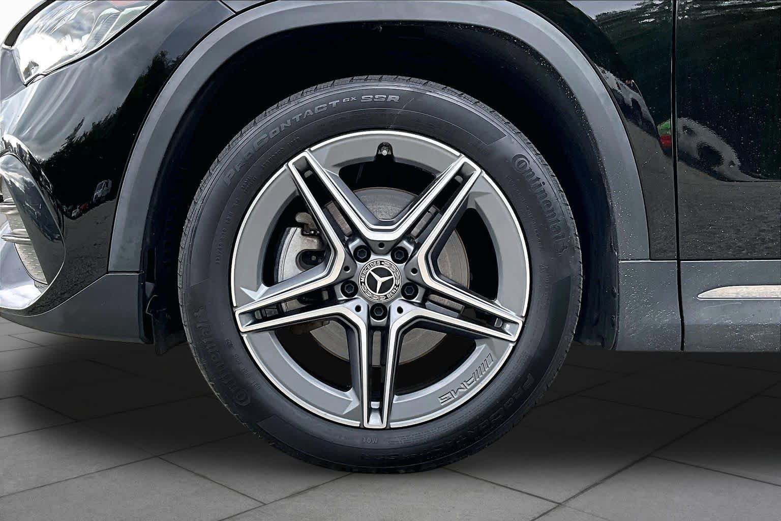 Used 2023 Mercedes-Benz GLA 250 4MATIC image 11