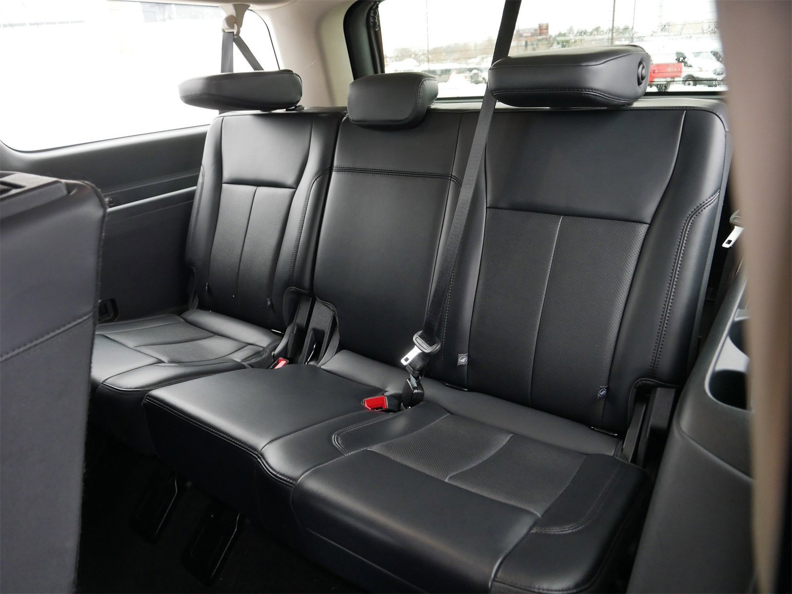 Certified 2024 Ford Expedition Max XLT image 17