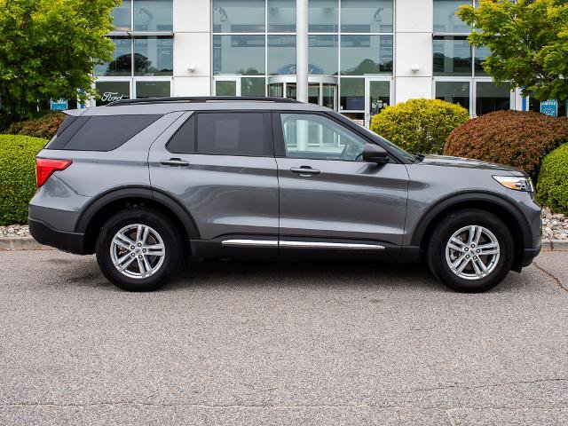 Certified 2024 Ford Explorer XLT w/ Equipment Group 202A