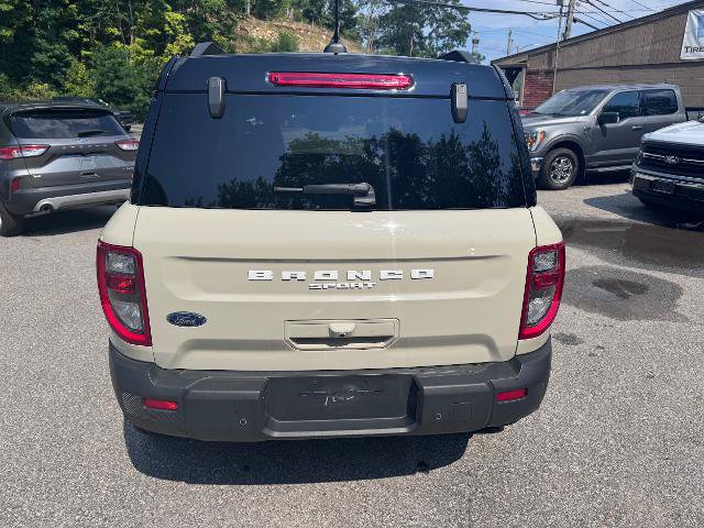Certified 2025 Ford Bronco Sport Outer Banks w/ Outer Banks Tech Package+ AWD/4WD image 3