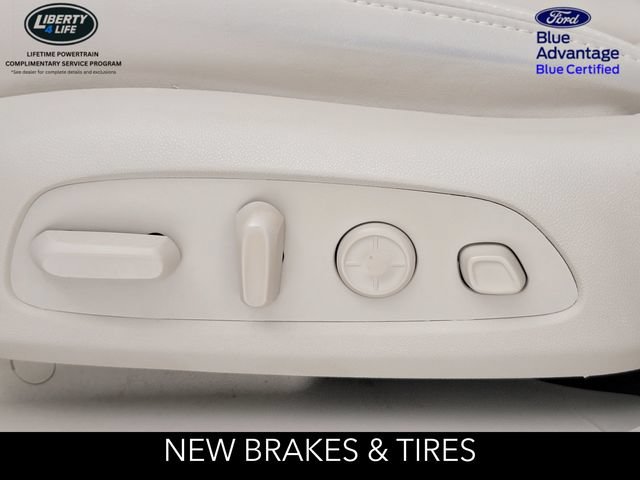 Used 2023 Buick Enclave Avenir w/ Avenir Technology Package AWD/4WD image 14