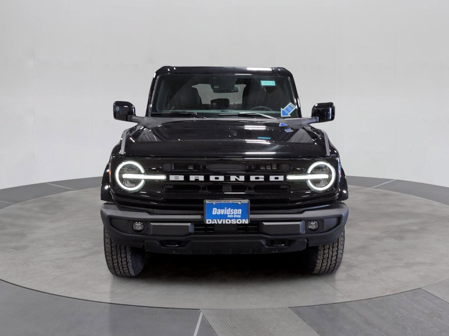 Certified 2025 Ford Bronco Outer Banks AWD/4WD image 10