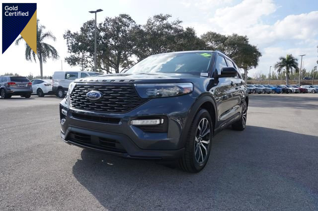 Certified 2023 Ford Explorer ST-Line w/ Class IV Trailer Tow Package