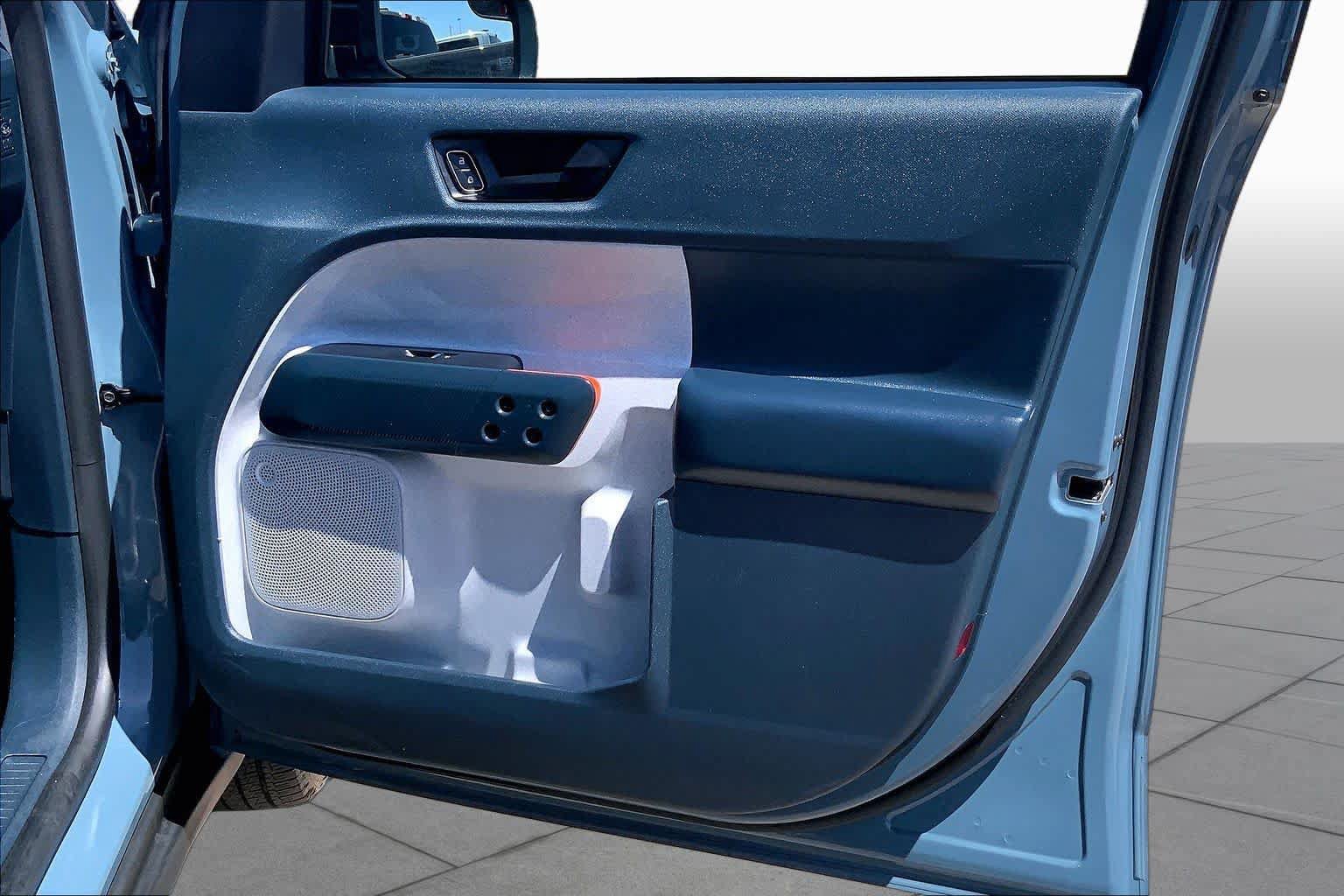 Certified 2022 Ford Maverick XLT FWD image 23
