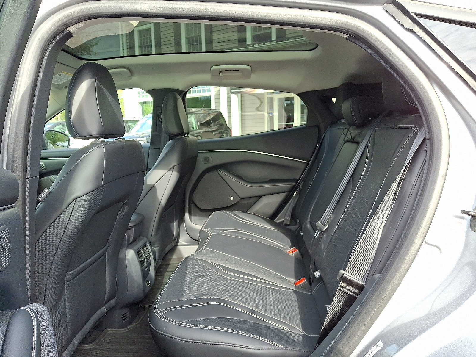 Certified 2021 Ford Mustang Mach-E Premium image 11