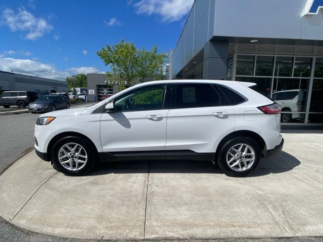 Certified 2022 Ford Edge SEL w/ Convenience Package AWD/4WD image 5
