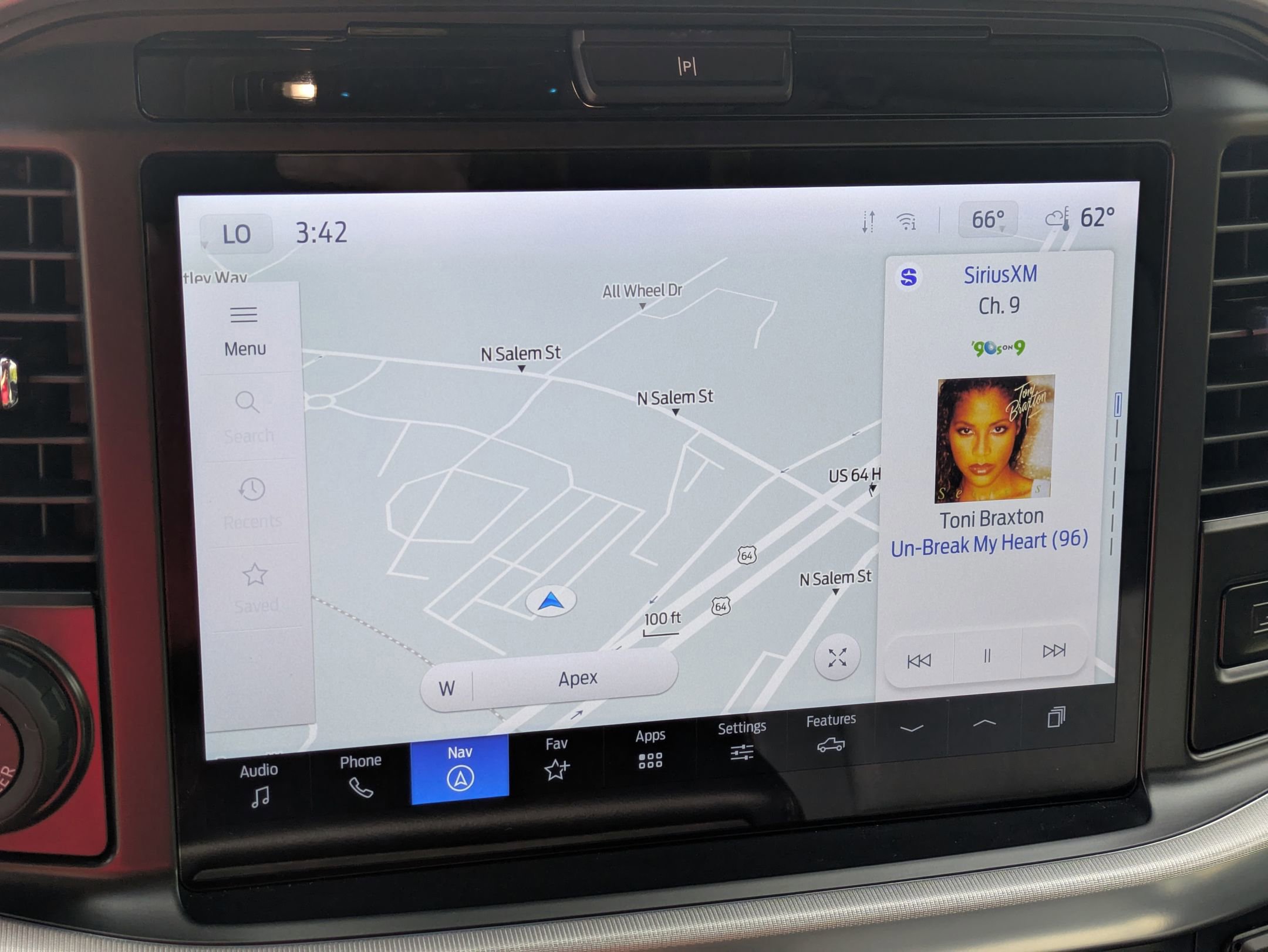 Certified 2025 Ford F150 Lariat w/ Equipment Group 501A Mid image 28