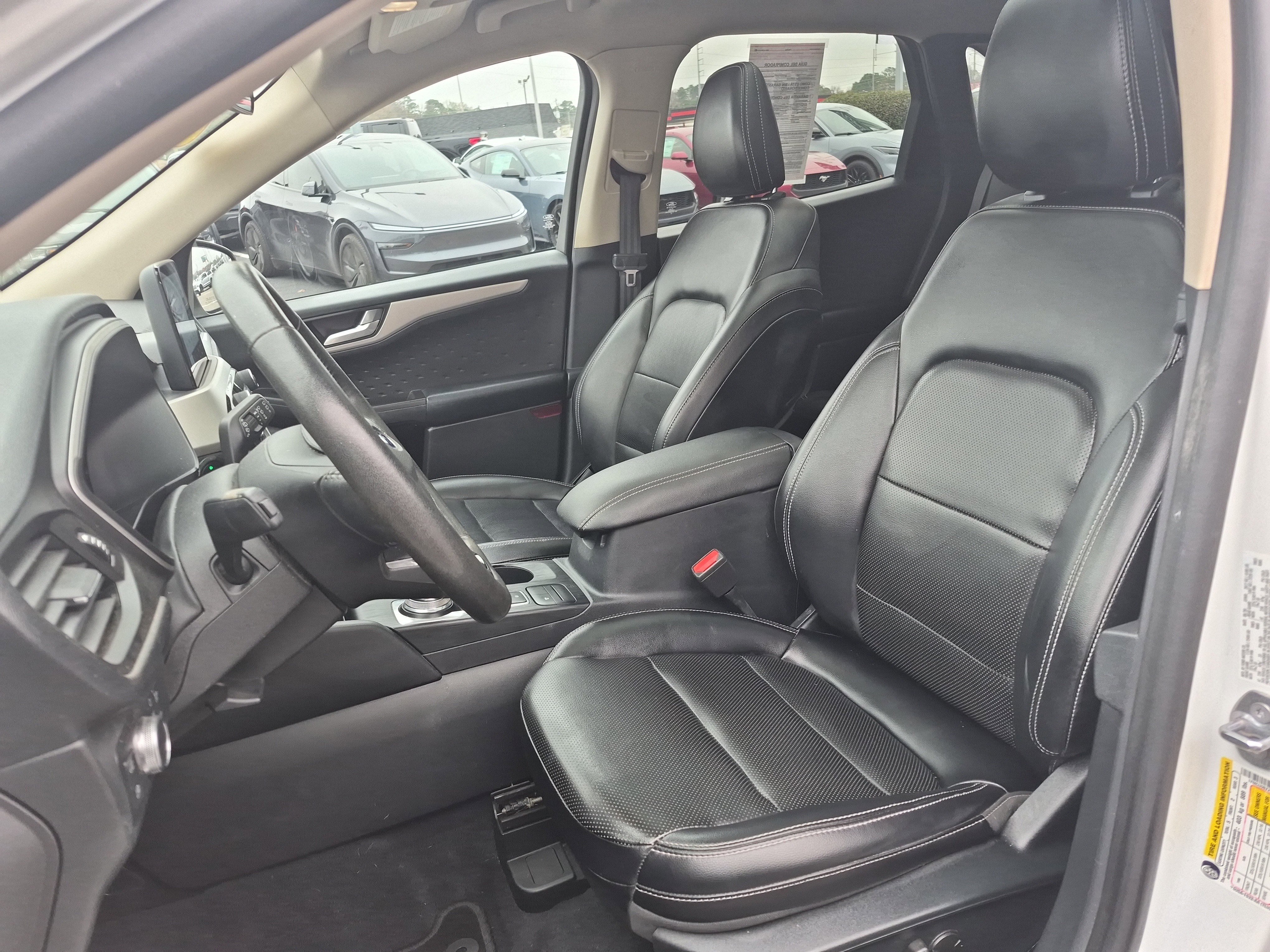 Certified 2020 Ford Escape SE Sport image 11