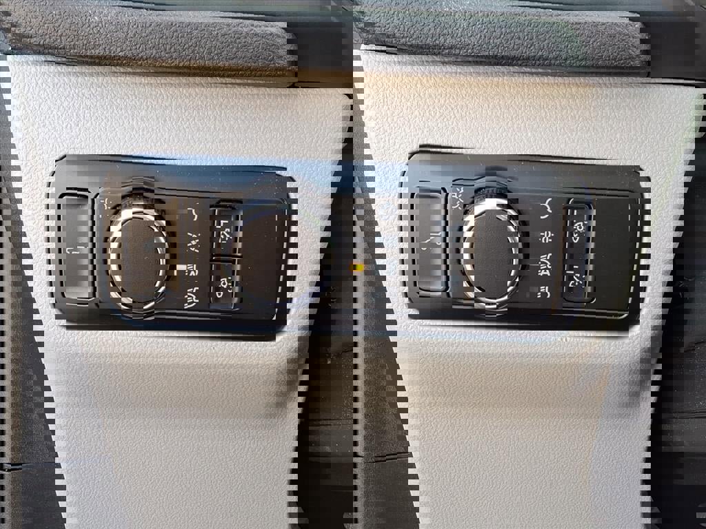 Certified 2023 Ford Escape Active image 15