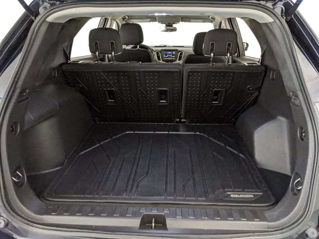 Used 2020 Chevrolet Equinox LS w/ LPO, Floor Liner Package AWD/4WD image 18