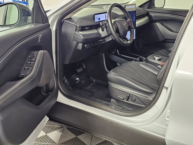 Certified 2023 Ford Mustang Mach-E Select w/ Comfort Package Lite AWD/4WD image 22