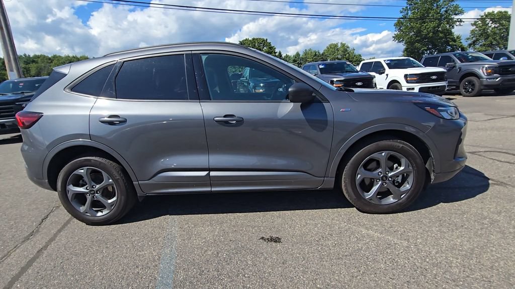 Certified 2023 Ford Escape ST-Line w/ Tech Pack #1 AWD/4WD image 20