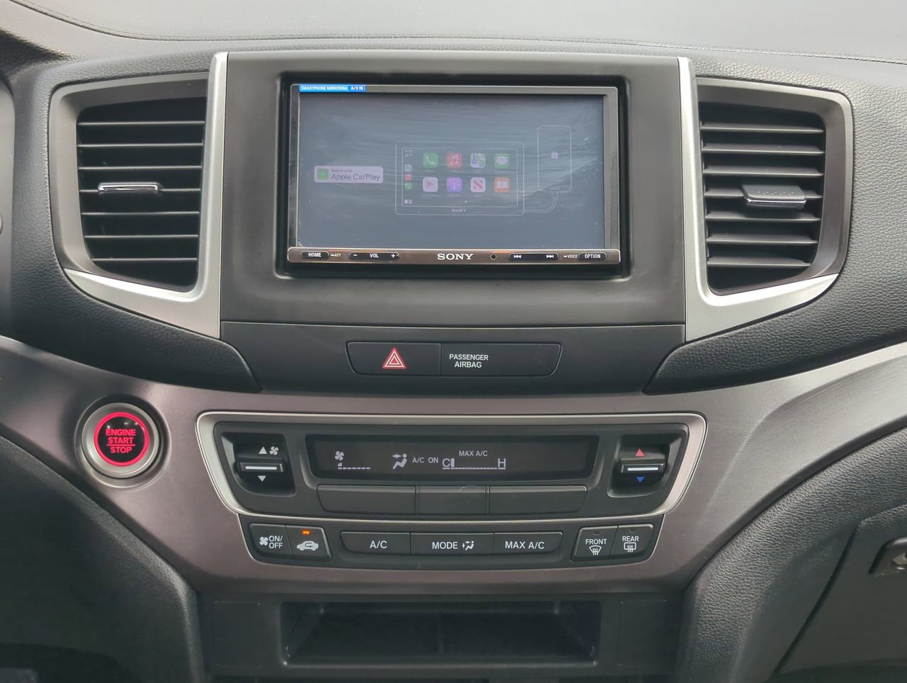 Used 2017 Honda Ridgeline RT image 16