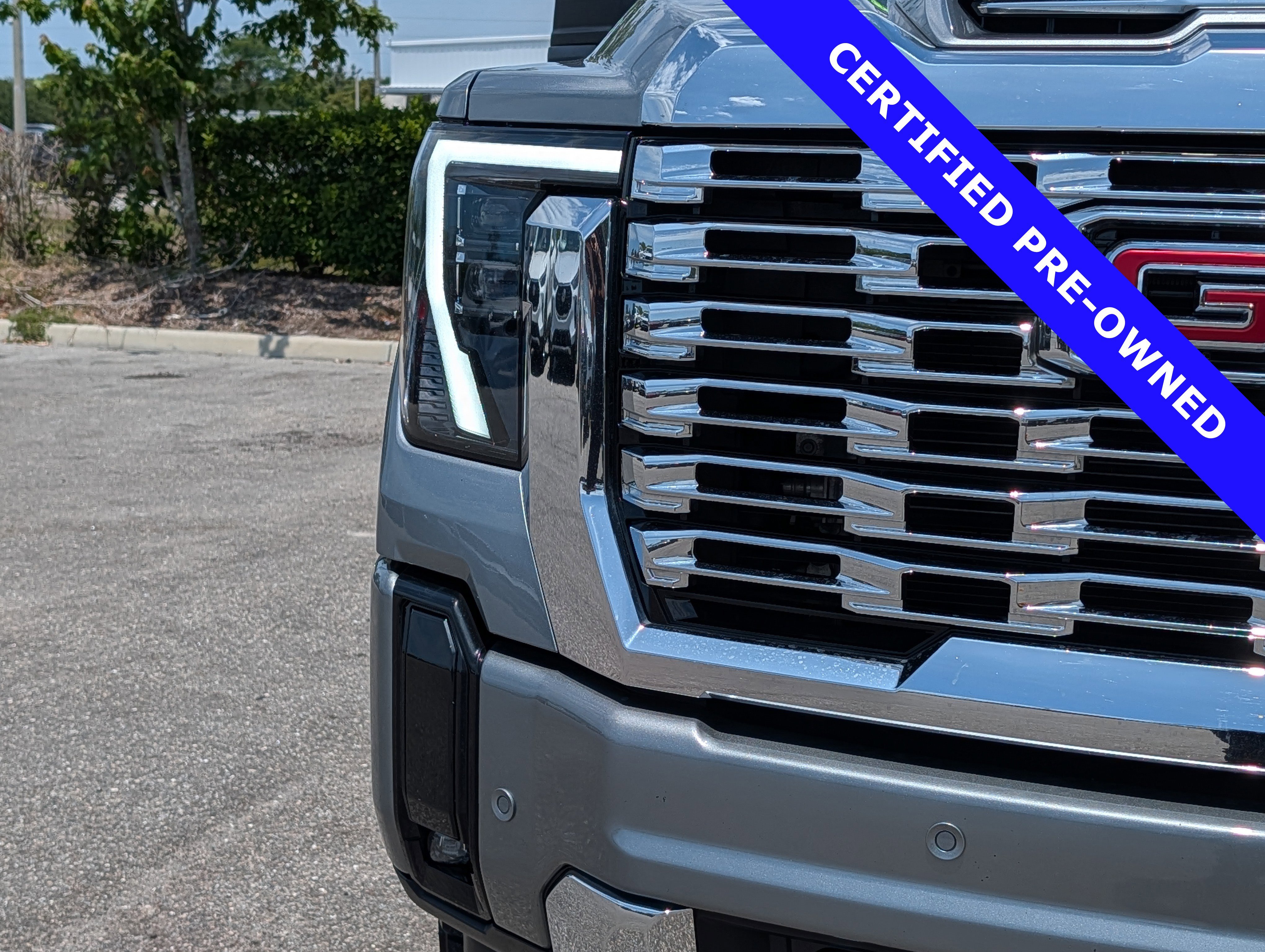 Used 2024 GMC Sierra 2500 Denali w/ Denali Reserve Package AWD/4WD image 9