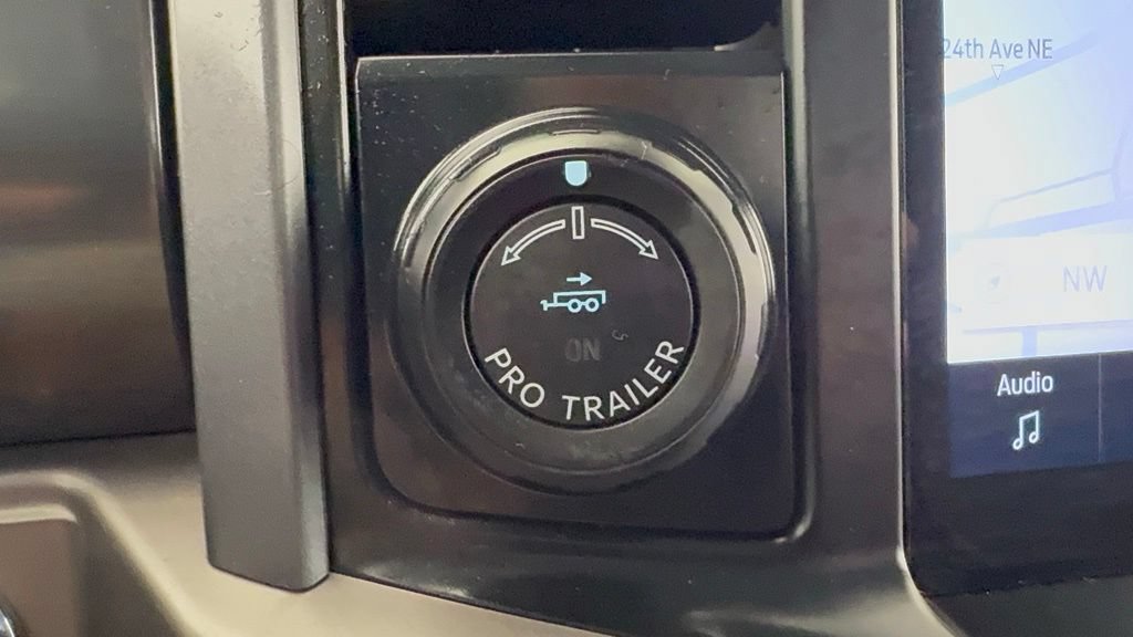 Certified 2024 Ford F150 Lightning XLT AWD/4WD image 39