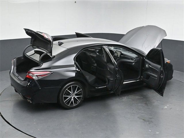 Used 2024 Toyota Camry SE image 59