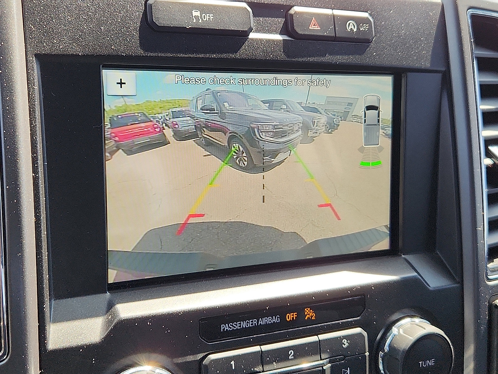 Certified 2018 Ford F150 XLT w/ Equipment Group 302A Luxury AWD/4WD image 17
