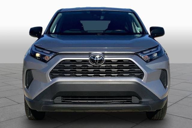 Used 2024 Toyota RAV4 LE FWD image 4