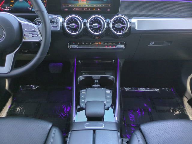 Used 2021 Mercedes-Benz GLB 250 4MATIC image 20