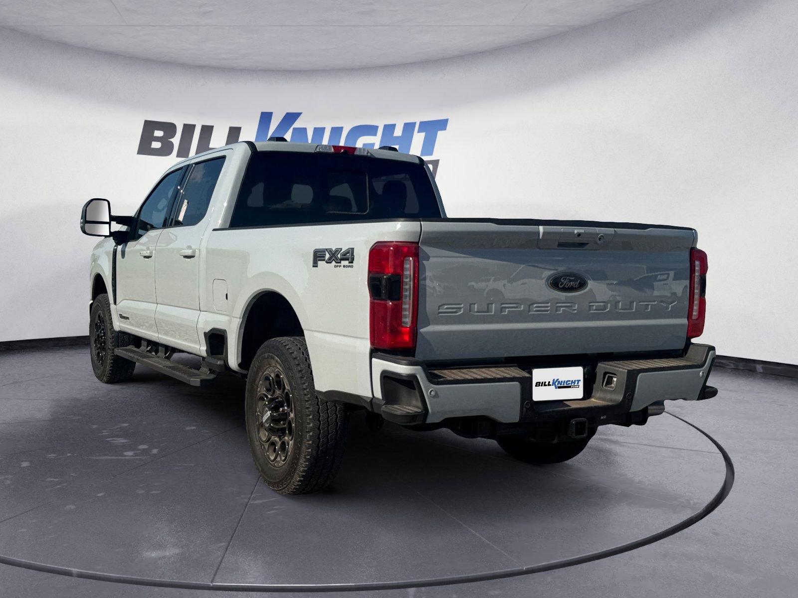 Certified 2025 Ford F250 Lariat w/ Lariat Ultimate Package AWD/4WD image 3