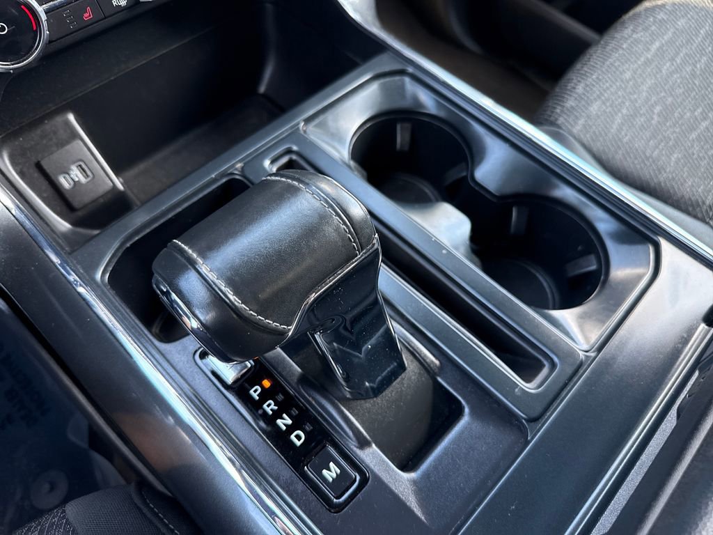 Certified 2022 Ford F150 XLT w/ Equipment Group 302A High image 24