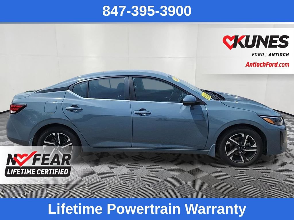 Used 2024 Nissan Sentra SV FWD image 8
